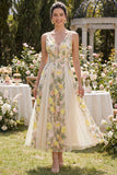 Vestido midi floral bordado con tul y tul en línea A