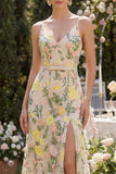 Vestido largo bordado con tul de sirena y champán