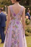 Vestido midi floral midi bordado de tul lila línea A