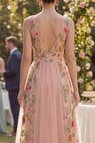 Vestido midi floral bordado de tul de tul con escote en V y escote en V