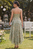 Vestido midi floral midi de tul verde polvoriento de corsé con cuentas en línea A