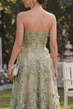 Vestido midi floral midi de corsé con contas de tul verde polvoriento