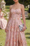 Vestido floral largo con cuentas aplicado en tul rosa naranja y abertura