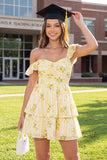 Mini vestido de graduación Mini A-Line Amarillo Floral con volantes