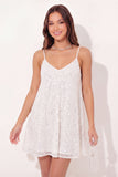 Mini vestido de graduación de mini graduación de lentejuelas blancas con tirantes finos en línea A brillante