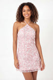Mini vestido de graduación de lentejuelas rosa brillante en línea A con cuello halter