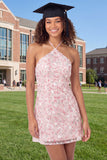 Mini vestido de graduación de lentejuelas rosa brillante en línea A con cuello halter