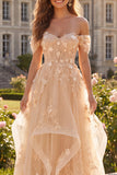 Corsé floral de hombros con estilo Champagne y largo vestido de graduación con volantes