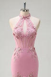Vestido largo largo de graduación con corsé de perlas con cuello halter de taro sirena y flores 3D