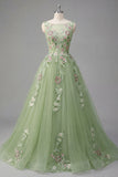 Vestido de graduación verde con escote bateau floral y aplicación de línea A