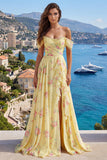 Vestido largo largo de graduación con volantes y flor amarillo brillante, con hombros y bollos