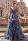 Starry Línea A con vestido delicado de tirantes finos con tirantes finos y falda tipo cascada en niveles