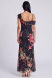 Vestido largo floral asimétrico de tul negro estampado en funda