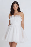 Vestido blanco plisado y plisado sin tirantes de tul A-Line con lazo