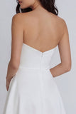 Mini vestido fruncido de satén marfil A-Line Sweetheart