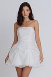 Vestido mini fruncido de marfil tirantes sin tirantes A-Line con lazo