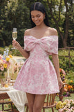 Mini vestido de bienvenida Jacquard rosa A-Line con hombros descubiertos y lazo
