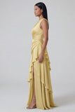 Vestido formal largo de un solo hombro con volantes amarillos