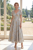 Vestido largo de madre de la novia A-line azul polvoriento Jacquard de escote en V con mangas abullonadas