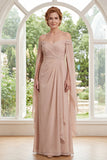 Vestido de Madre de la Novia con champán de chiffon descubierto y mangas de capa