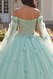 Vestido de baile verde claro con cuentas y corsé 3D flor de quinceañera con mangas capa