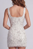 Vestido de cóctel corto, ajustado y ajustado de flores con tirantes brillantes