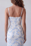 Vestido formal largo de tirantes finos con flores con tirantes finos azul claro