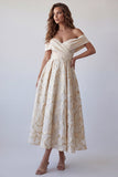 Vestido formal midi con estampado de champán línea A