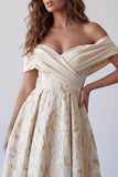 Vestido formal midi con estampado de champán línea A