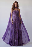 Vestido formal largo de gasa morada en línea A sin tirantes con bufanda al cuello