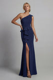 Vestido de la Madre de la Novia de Una Espada Azul Marino, de un hombro largo, con volantes