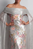 Sirena floral de lentejuelas plateadas brillantes Vestido largo de la cabeza de la novia con capa