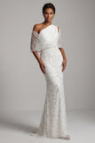 Vestido de madre de la novia de sirena blanca brillante con cuentas de un hombro