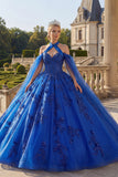 Vestido de gala de Quinceañera con escote halter azul real y mangas capa