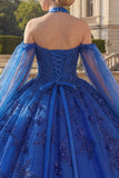 Vestido de gala de Quinceañera con escote halter azul real y mangas capa
