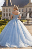 Vestido de gala azul claro con corsé aplicado al hombro y vestido de quinceañera