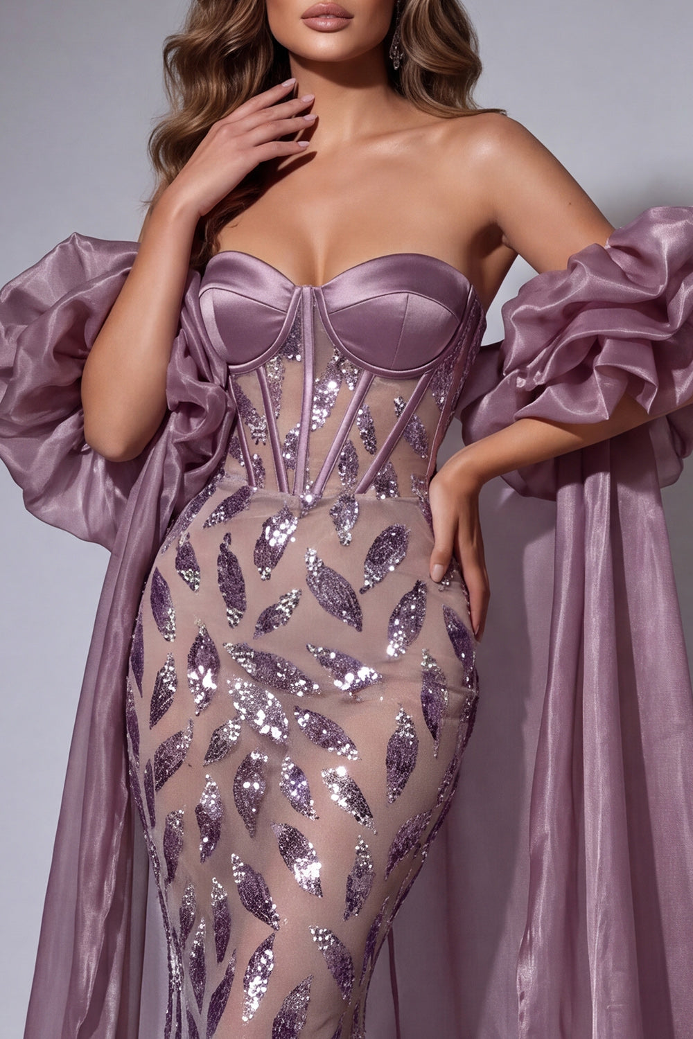 Vestido de certamen, sirena larga con cuentas y volantes, brillante, corsé malva y brillante