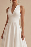 Vestido de compromiso blanco de línea alta baja A con escote en pico,