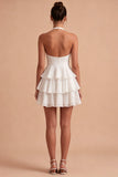 Vestido mini blanco de línea A con volantes con volantes y lazos