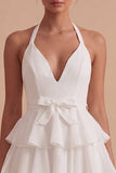 Vestido mini blanco de línea A con volantes con volantes y lazos
