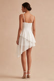 Mini vestido blanco con volantes fruncidos de tirantes finos A
