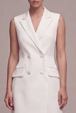 Vestido blanco corto de solapa con pico cruzado y cruzado