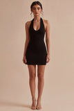 Vestido negro negro sencillo de corte de satín con cabrestantes