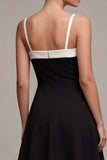 Vestido semiformal negro de cuello cuadrado con línea A
