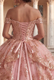 Vestido de baile rosa con volantes descubiertos con hombros descubiertos