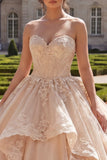 Vestido de baile de Quinceañera con volantes y con aplíquas de champán sin tirantes