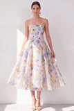 Vestido Midi de chiffon sin tirantes de flor blanca morada A-Line