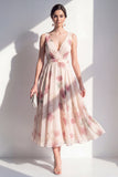 Vestido midi midi floral enrugado de chiffon A-line con escote en V