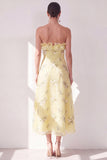 Vestido midi floral midi amarillo de gasa sin tirantes