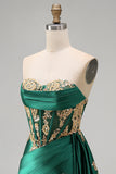 Vestido de bienvenida de satén verde oscuro con lentejuelas franzadas, corsé transparente y faja